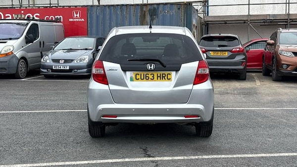Used Honda Jazz 2014 for sale - 76266039: Photo 8