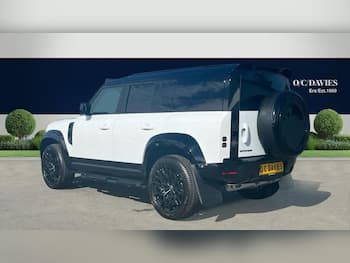 Used Land Rover Defender 110 undefined for sale - 79617393: Photo