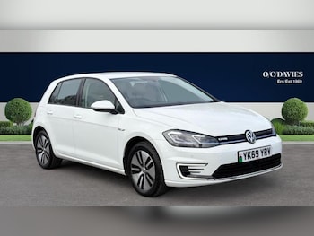 Used Volkswagen Golf 2019 for sale - 78255543: Photo