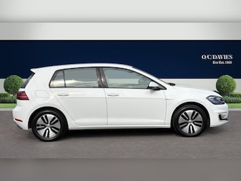 Used Volkswagen Golf 2019 for sale - 78255543: Photo