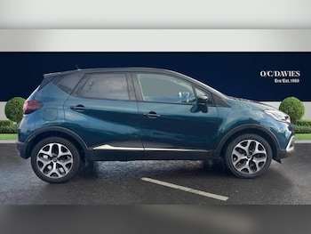 Used Renault Captur 2019 for sale - 76797129: Photo