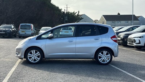 Used Honda Jazz 2014 for sale - 76266111: Photo 13