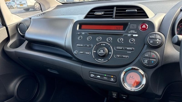 Used Honda Jazz 2014 for sale - 76266111: Photo 16