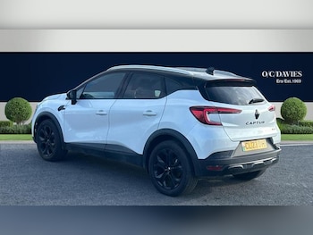 Used Renault Captur 2023 for sale - 77848617: Photo