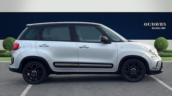 Used Fiat 500L 2015 for sale - 76161924: Photo 2