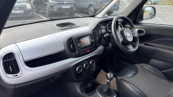 Used Fiat 500L 2015 for sale - 76161924: Photo 6