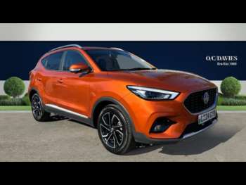 2024 - EXCLUSIVE Manual 5-Door