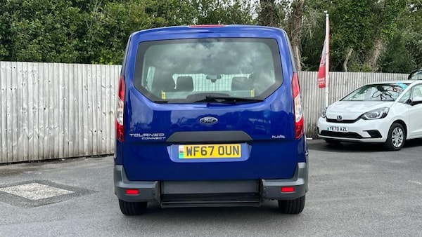 Used Ford Grand Tourneo Connect 2017 for sale - 75038979: Photo 8