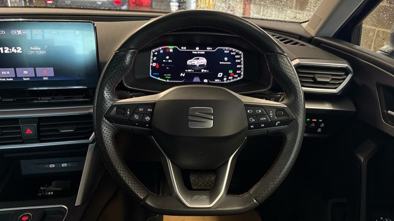 Used SEAT Leon 2021 for sale - 76933605: Photo 9