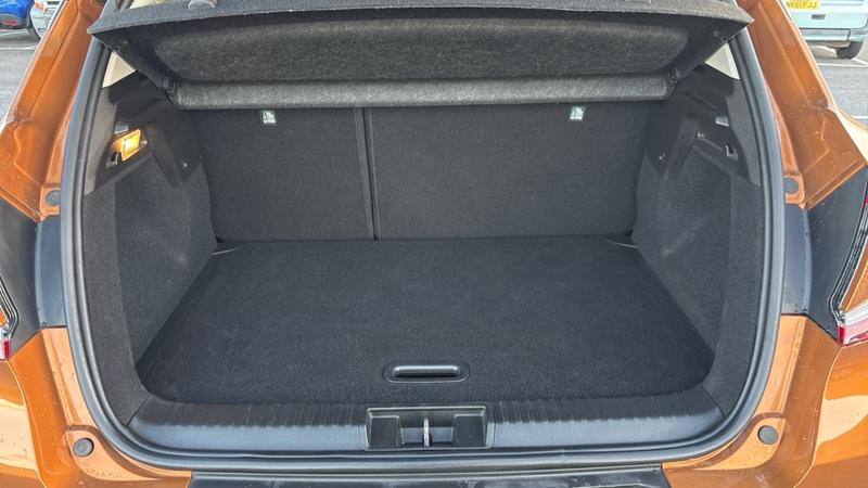 Used Renault Captur 2020 for sale - 76508201: Photo 14