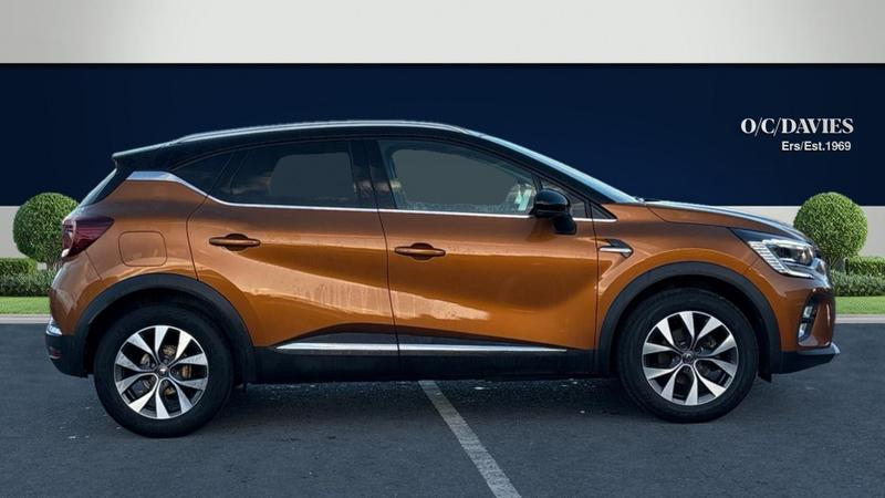 Used Renault Captur 2020 for sale - 76508201: Photo 2