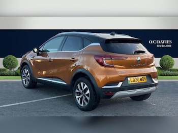 Used Renault Captur 2020 for sale - 76508201: Photo