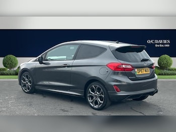 Used Ford Fiesta 2018 for sale - 77758876: Photo