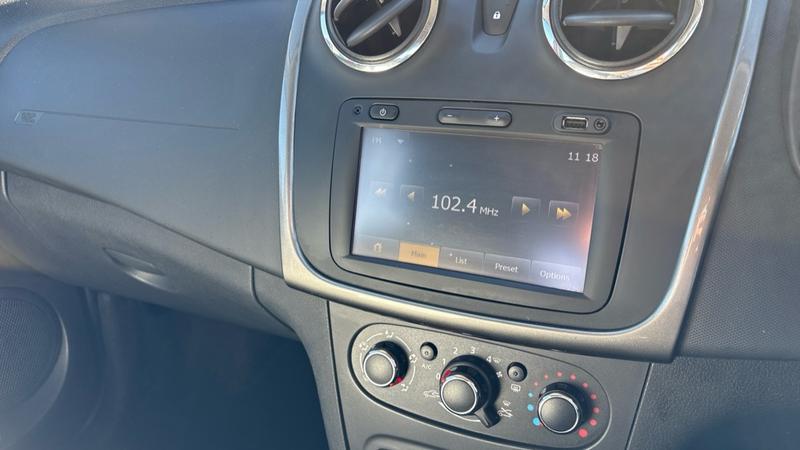 Used Dacia Sandero Stepway 2015 for sale - 76508198: Photo 16