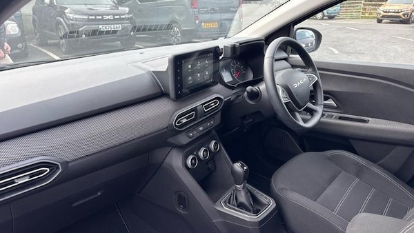 Used Dacia Sandero 2025 for sale - 76161935: Photo 6