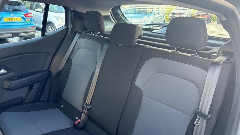 Used Dacia Sandero Stepway 2024 for sale - 77005998: Photo 10