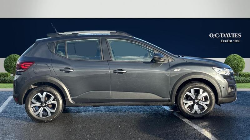 Used Dacia Sandero Stepway 2022 for sale - 76782406: Photo 2