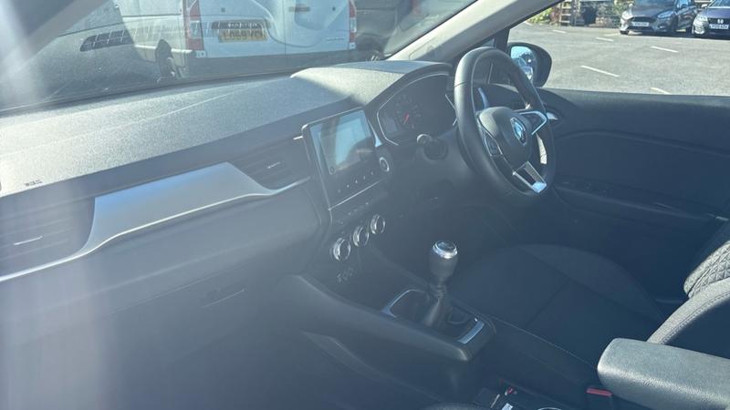 Used Renault Captur 2022 for sale - 75995395: Photo 6