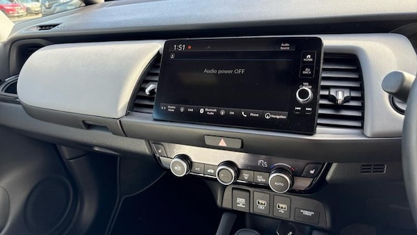 Used Honda Jazz 2023 for sale - 76266113: Photo 16