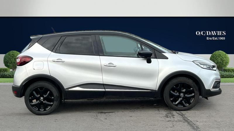 Used Renault Captur 2017 for sale - 77445937: Photo 2
