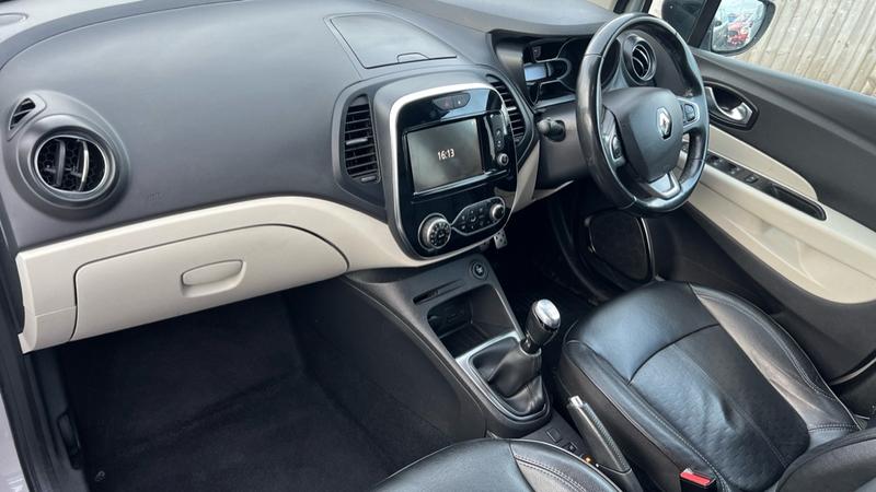 Used Renault Captur 2017 for sale - 77445937: Photo 6