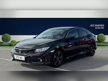 Used Honda Civic 2019 for sale - 75997428: Photo 4