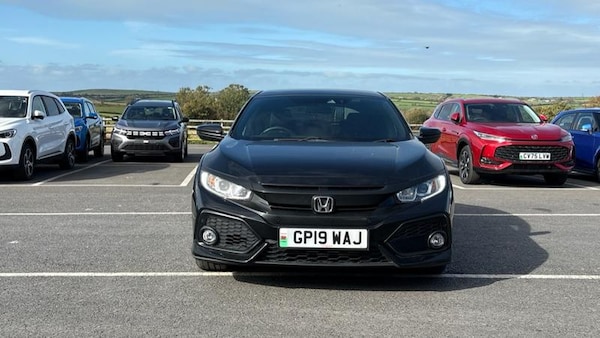 Used Honda Civic 2019 for sale - 75997428: Photo 7