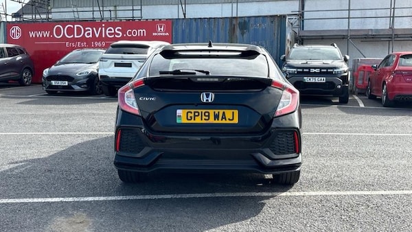 Used Honda Civic 2019 for sale - 75997428: Photo 8
