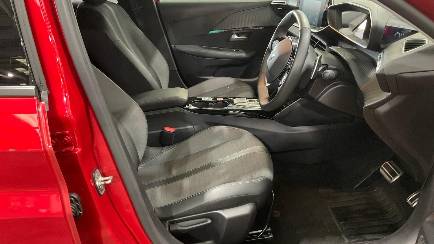 Used Peugeot 208 2023 for sale - 76623764: Photo 18