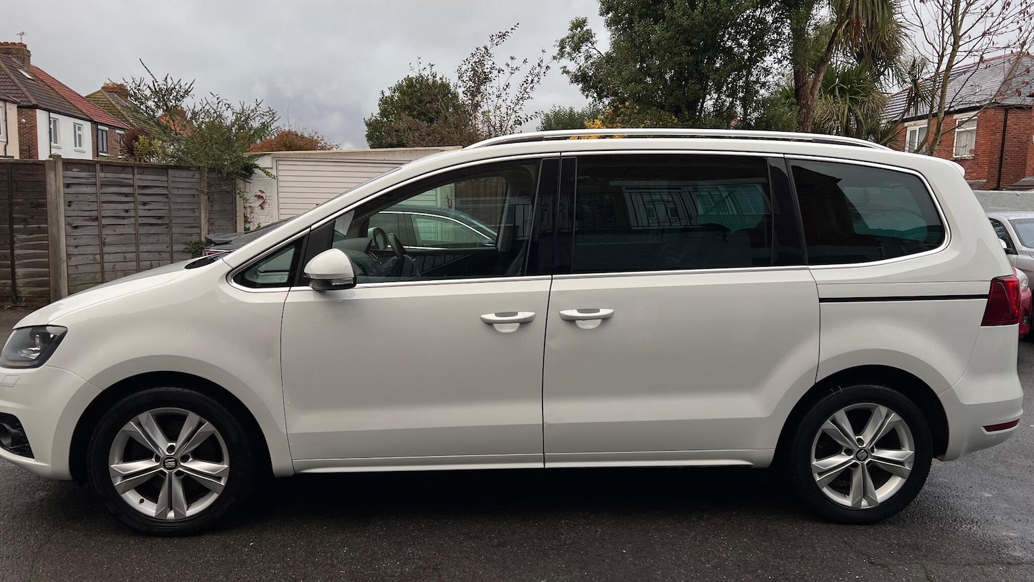 Used SEAT Alhambra for sale - 76531527: Photo 2