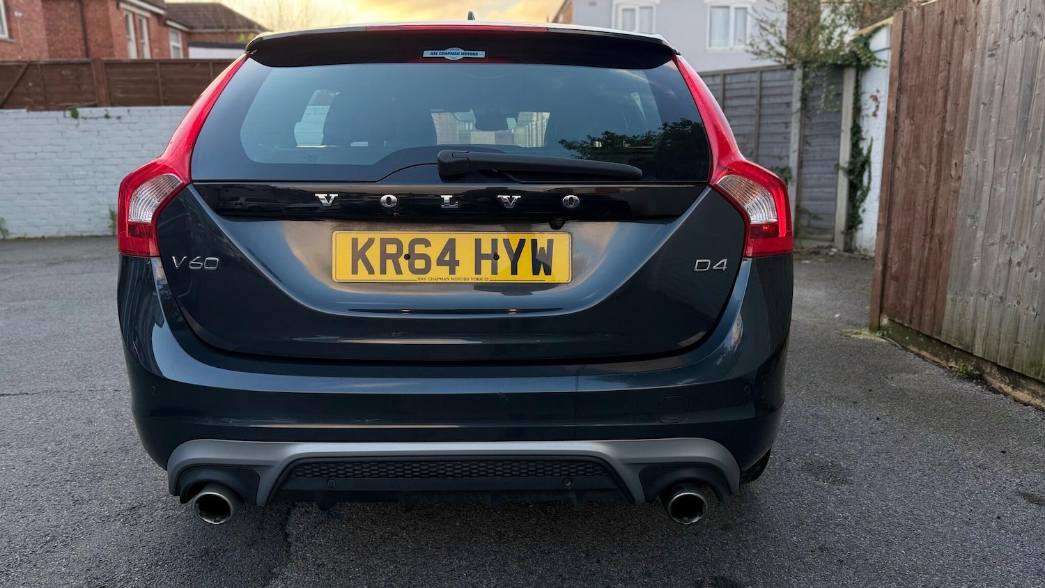 Used Volvo V60 2014 for sale - 77033572: Photo 7