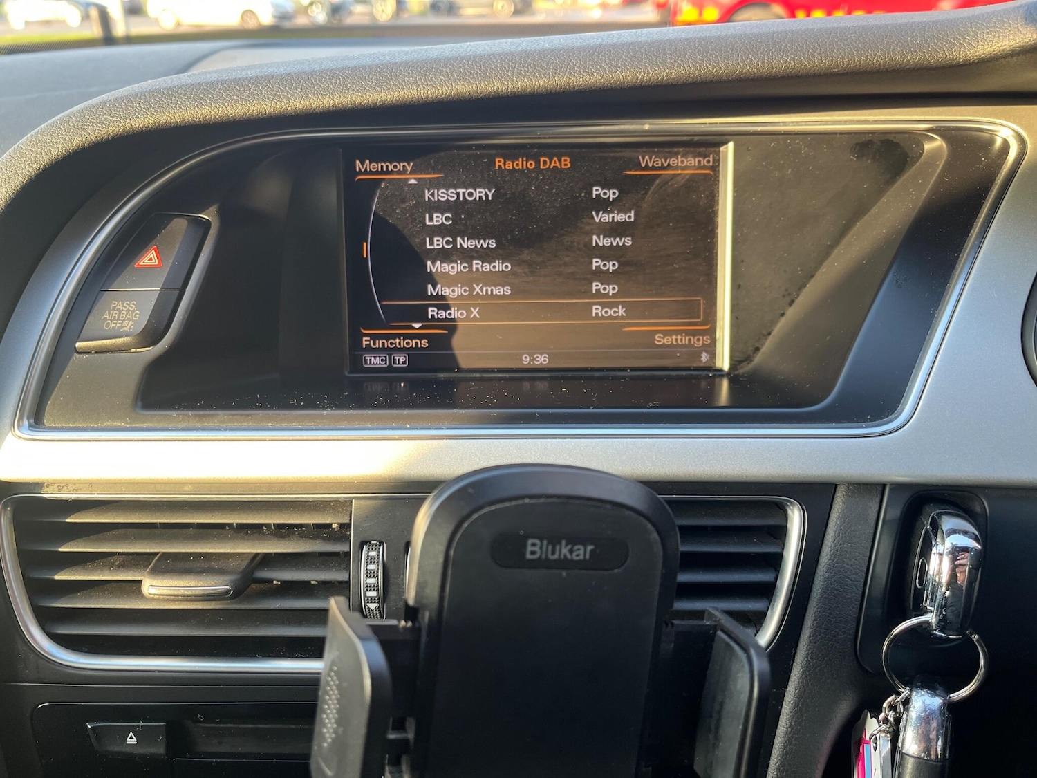 Used Audi A4 2015 for sale - 77045768: Photo 10