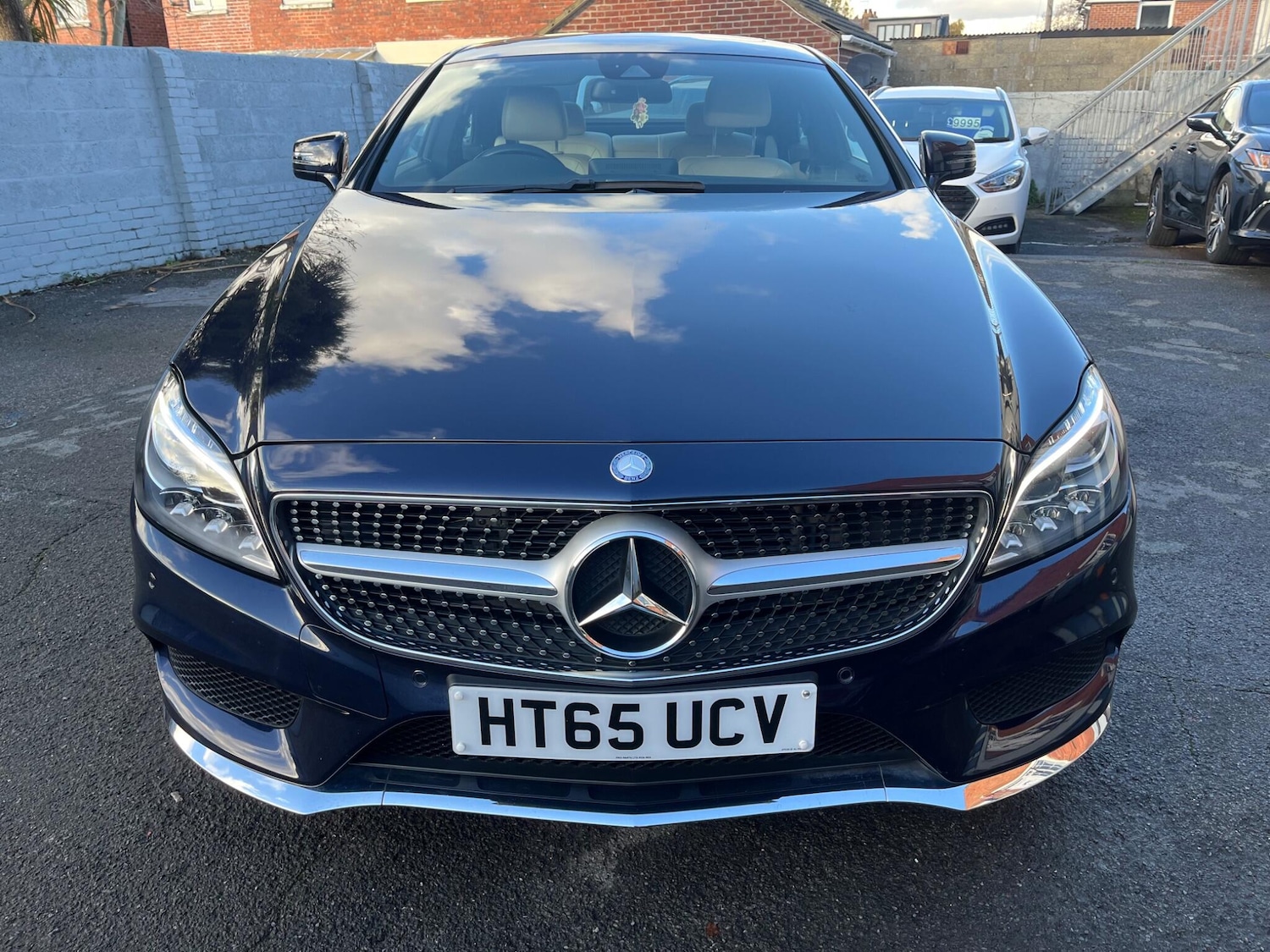 Used Mercedes-Benz CLS for sale - 76859361: Photo 2