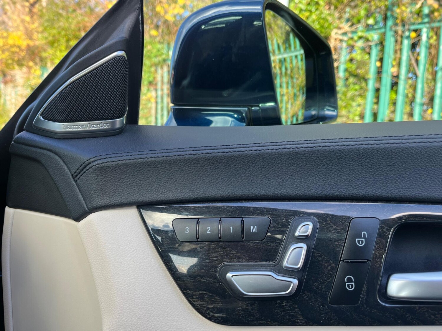 Used Mercedes-Benz CLS for sale - 76859361: Photo 20