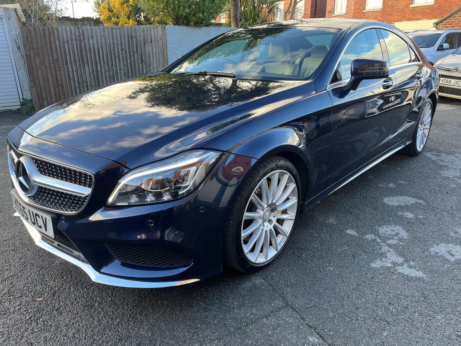 Used Mercedes-Benz CLS for sale - 76859361: Photo 3