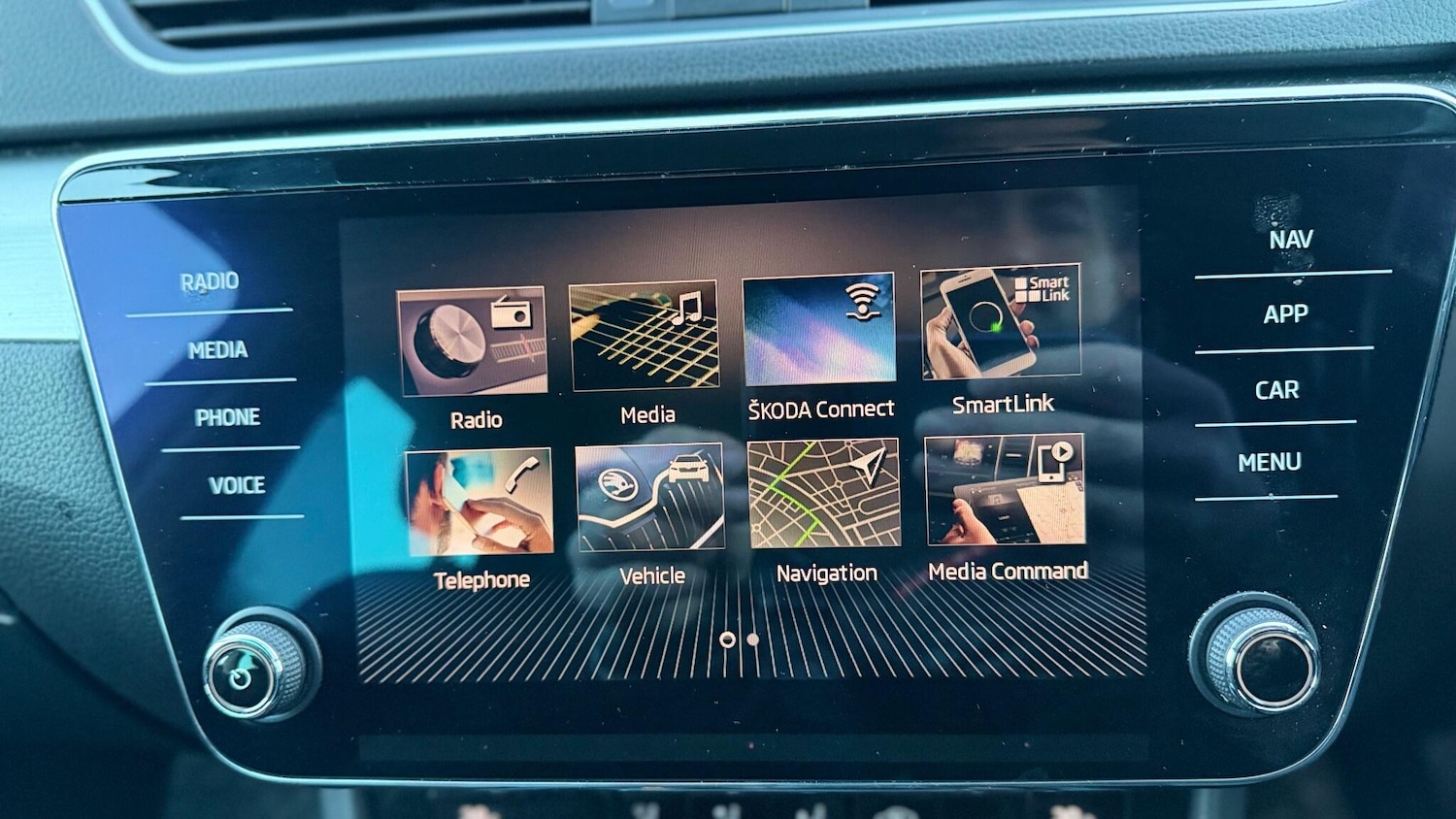 Used Skoda Superb 2017 for sale - 76845395: Photo 12