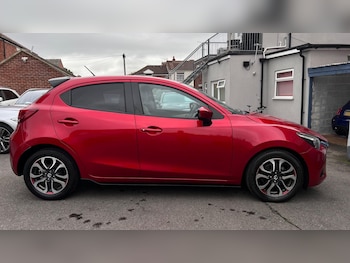 Used Mazda Mazda2 2016 for sale - 76531524: Photo