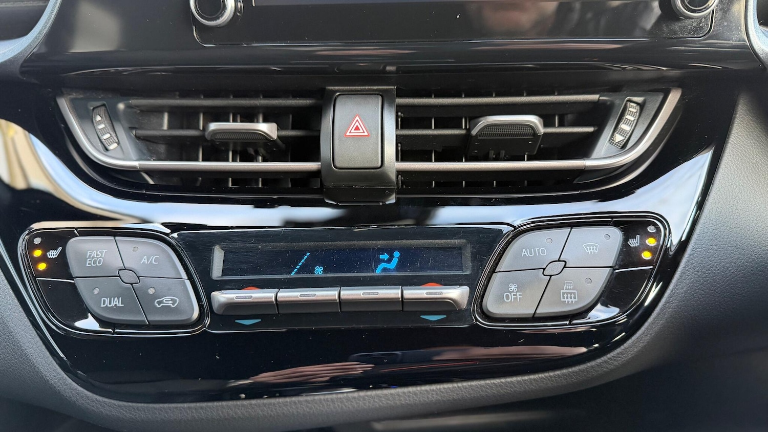 Used Toyota C-HR 2020 for sale - 76845417: Photo 16