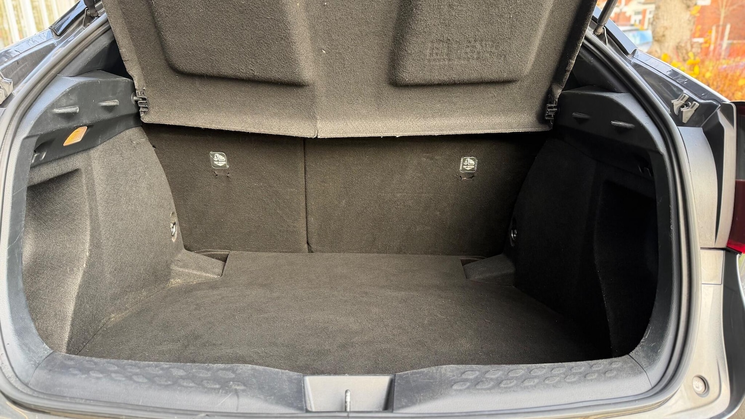 Used Toyota C-HR 2020 for sale - 76845417: Photo 9