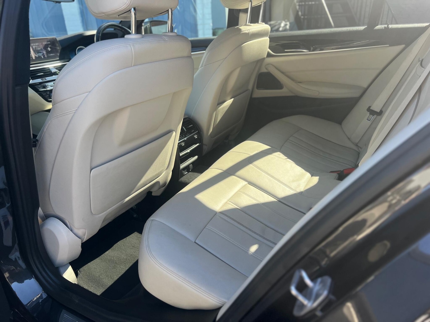 Used BMW 5 Series 2017 for sale - 76545962: Photo 16