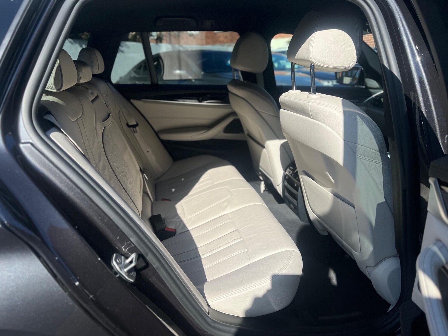 Used BMW 5 Series 2017 for sale - 76545962: Photo 17