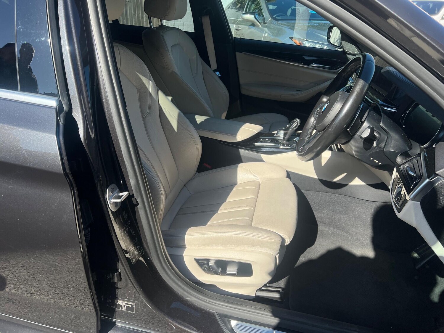 Used BMW 5 Series 2017 for sale - 76545962: Photo 18