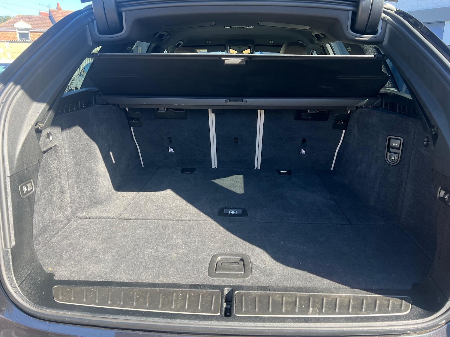 Used BMW 5 Series 2017 for sale - 76545962: Photo 28