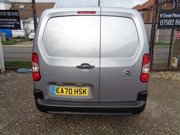 Used Citroen Berlingo 2020 for sale - 78936136: Photo