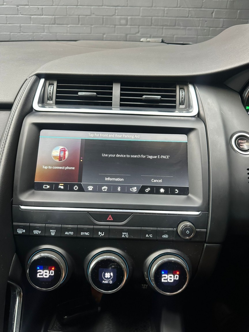 Used Jaguar E-Pace 2018 for sale - 77662201: Photo 32