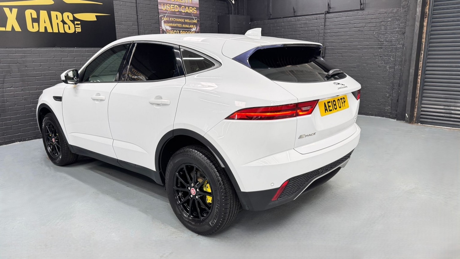 Used Jaguar E-Pace 2018 for sale - 77662201: Photo 6