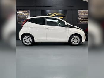 Used Toyota AYGO 2019 for sale - 79779763: Photo