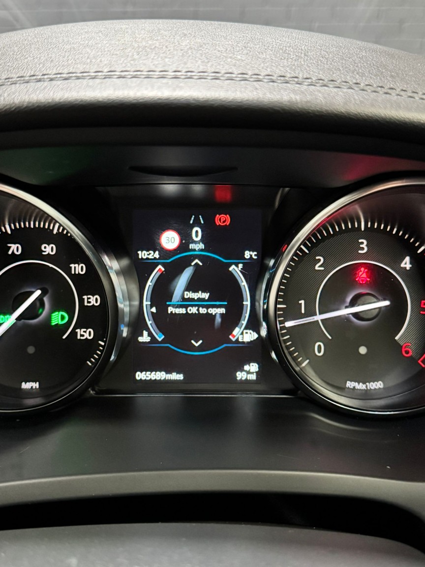 Used Jaguar E-Pace 2019 for sale - 77721168: Photo 38