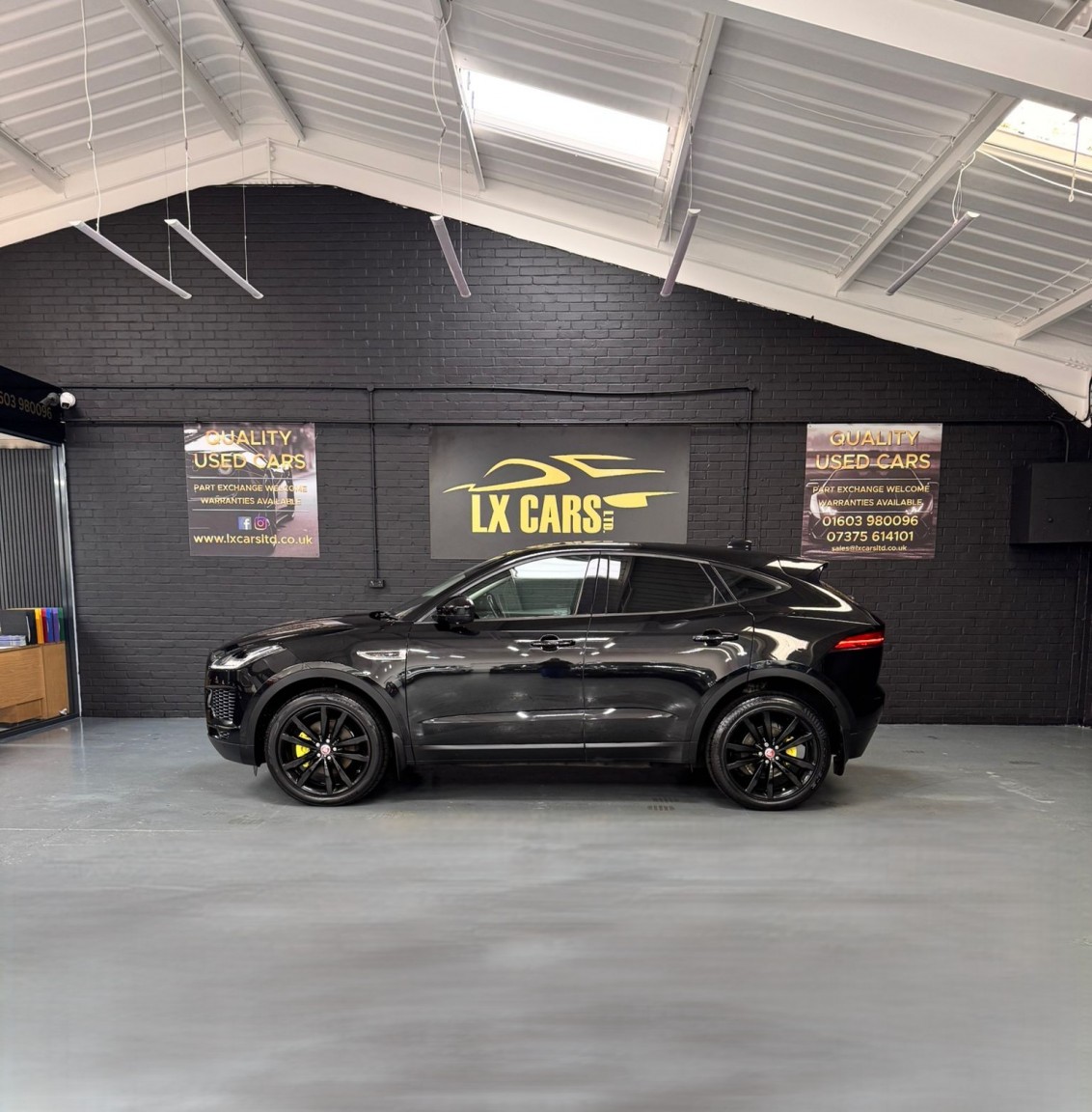 Used Jaguar E-Pace 2019 for sale - 77721168: Photo 4