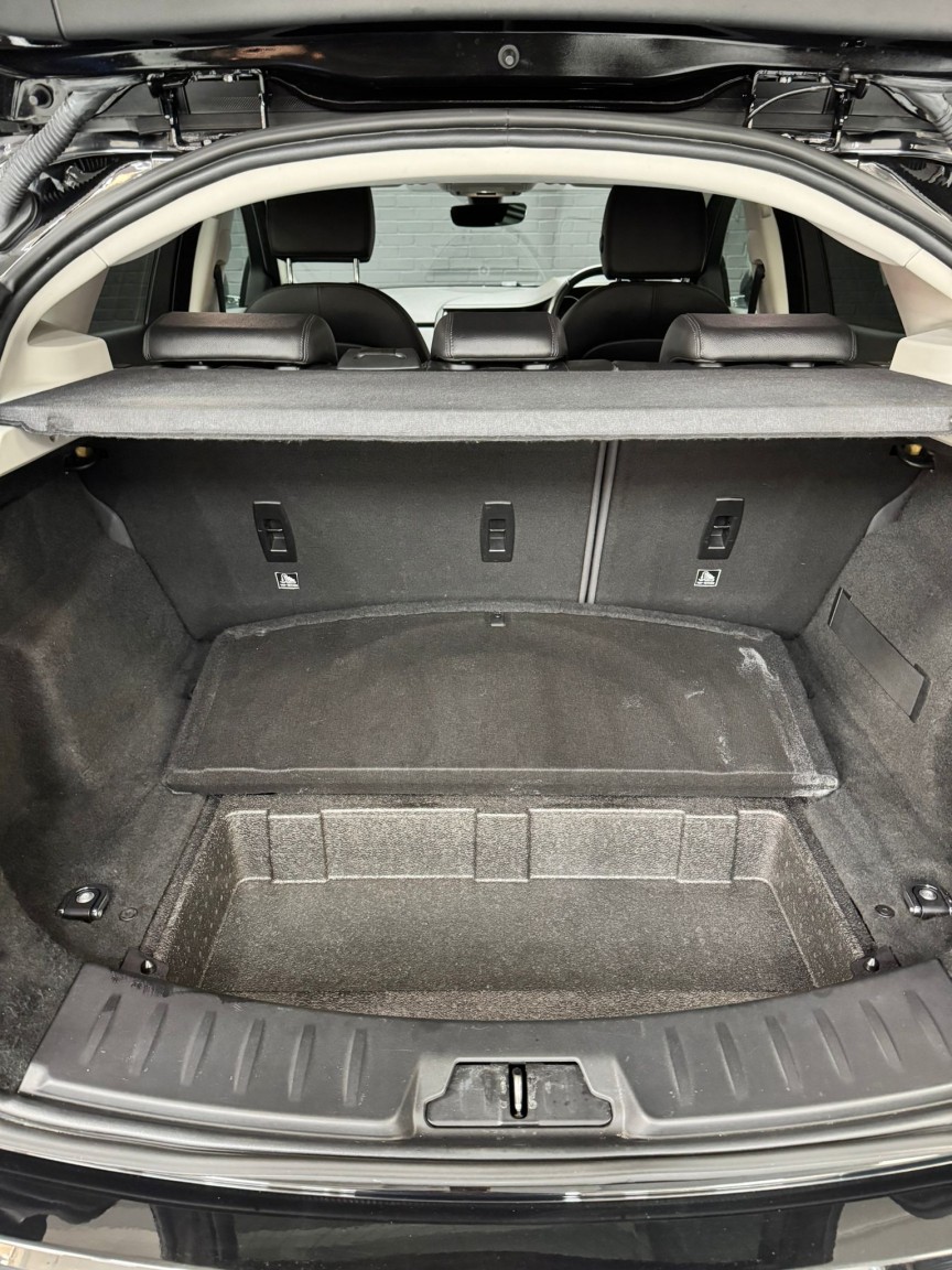 Used Jaguar E-Pace 2019 for sale - 77721168: Photo 8